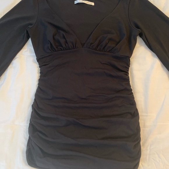 Susana Monaco Black Deep V-Neck Side Ruched Top in Black -SZ Medium - Picture 5 of 15